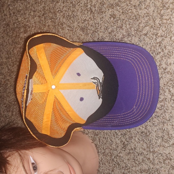 NFL Team Minnesota Vikings Trucker Mesh Fitted Stretch Hat OS - Picture 7 of 8